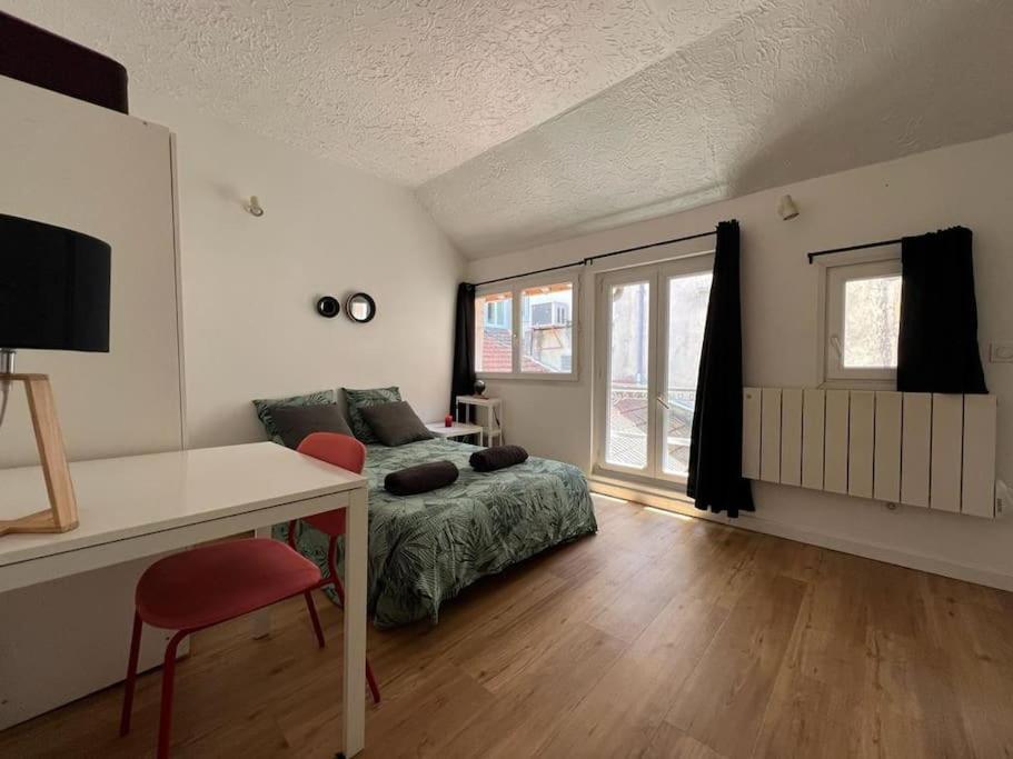 Apartament Le Cocon De Melun Zewnętrze zdjęcie